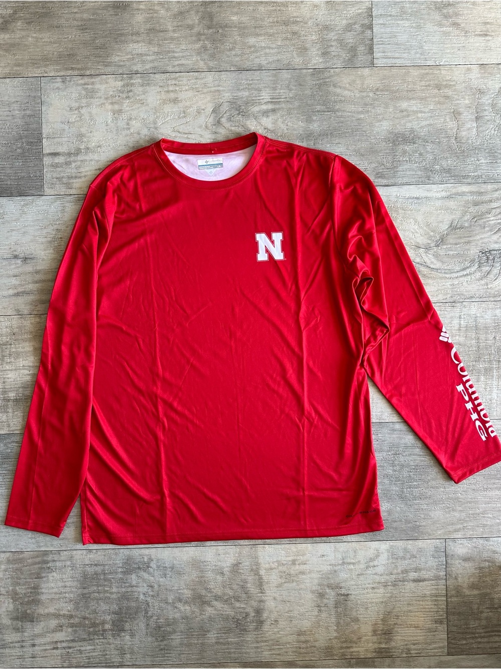 NWT Columbia PHG Nebraska Huskers Long Sleeve Tee L